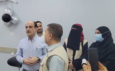 مدير عام دارسعد يفتتح قسم الاشعة وعيادة الأسنان في مركز الأمومة والطفولة شرق المديرية