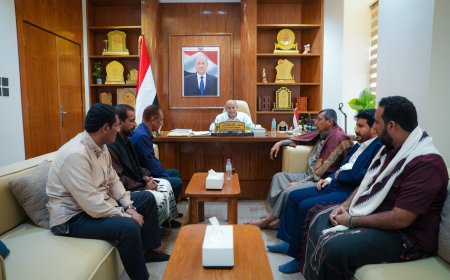 الخنبشي يناقش الأوضاع الخدمية والأمنية بمديرية الريدة وقصيعر ويؤكد دعم جهود التنمية والاستقرار
