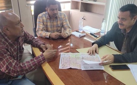 طالب برفع دراسة لمشروع إعادة تأهيل الشبكة بالكورنيش..الداؤودي: حريصون على معالجة مشكلة طفح مياه الصرف الصحي في كورنيش كود النمر بالبريقة