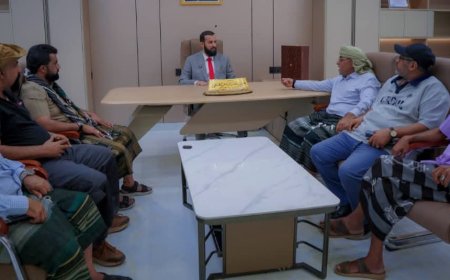 محافظ أبين يلتقي الشيخ نائف بن جرهوم ويشيد بجهوده ومبادراته المجتمعية الفاعلة