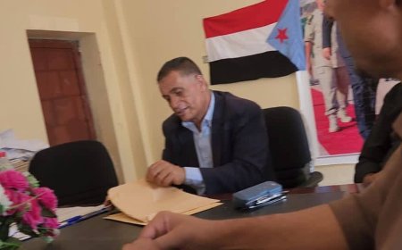 تنفيذي يهر يناقش خطط التنمية والخدمات للخمس السنوات القادمة ويؤكد الوقوف في وجه الشائعات