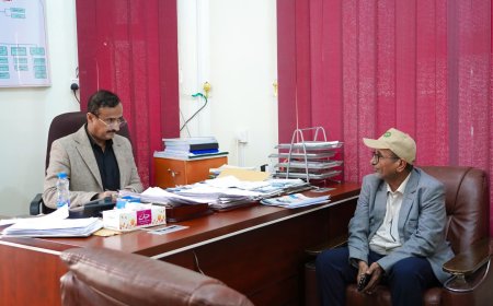 المحافظ بن الوزير يطّلع على نتائج النزول الميداني ويؤكد أهمية ترسيخ الانضباط الوظيفي.