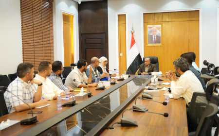 عضو مجلس القيادة الخنبشي يطلع على مشروع تحسين إدارة المياه والري لتعزيز الأمن المائي