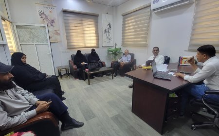 لجنة الاعتماد بكلية اللغات عدن تناقش استكمال المتطلبات
