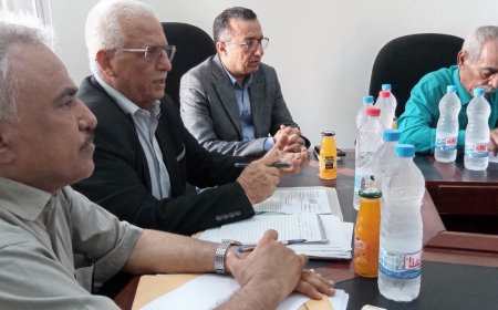 برئاسة الوكيل المفلحي وبحضور مدير عام التعليم الفني.. اللجنة المشتركة لتقييم المكاتب التنفيذية بعدن تستعرض تحديات وتقارير مكتب التعليم الفني وتُقر معالجات طارئة