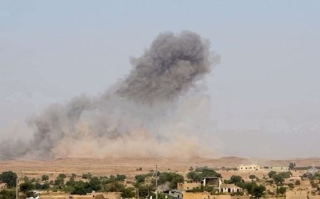 عاجل وبالصورة.. تطورات متسارعة مليشيا الحوثي تفجر منزل الشيخ القبلي بن فدغم 