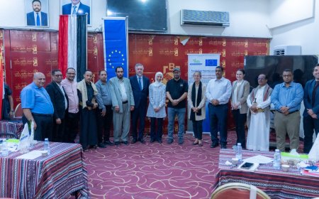 سفير الإتحاد الأوروبي وسفيرة هولندا يطلعان على مشروع تعزيز الأمن المائي بالطاقة المتجددة في مأرب