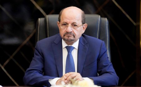 صحافي لرئيس الوزراء: تغيير قيادات النفط والغاز خطوة لا غنى عنها لمكافحة الفساد