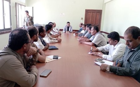 الوكيل لمروق يترأس الاجتماع الختامي للجنة الفرعية للامتحانات ويشيد بنجاح اختبارات الثانوية العامة