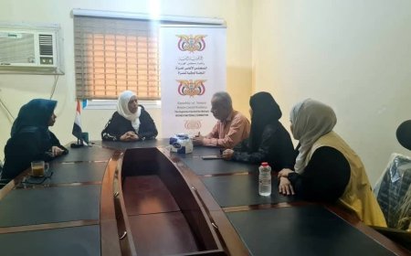اللجنة الوطنية للمرأة ومؤسسة مكافحة السرطان بعدن تبحثان سبل التنسيق لرسم سياسات وطنية تدعم المريضات والناجيات