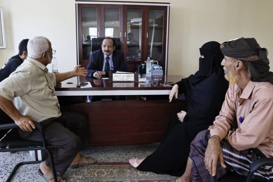 بتوجيهات المحافظ الحالمي ، وكيل أول محافظة لحج يراقب الانضباط الوظيفي عقب إجازة عيد الأضحى...&nbsp;