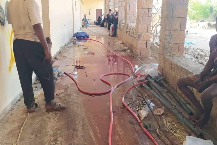 مدارس تحولت إلى مسالخ.. مخلفات الأضاحي تثير مخاوف طلاب الثانوية العامة في تعز