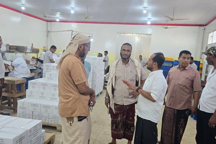 رئيس مجلس إدارة مصنع الغويزي يتفقد جاهزية الأقسام ويهنئ العاملين بمناسبة عيد الأضحى المبارك ويؤكد جاهزية استئناف العمل