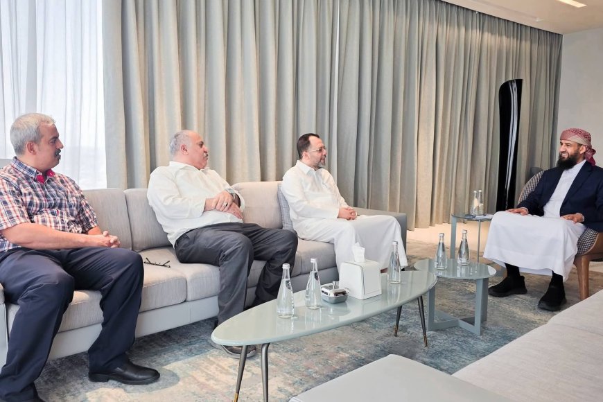 المحرّمي يلتقي وزير الكهرباء ويشدد على تسريع تنفيذ اتفاقية الوقود السعودي للتخفيف من معاناة المواطنين