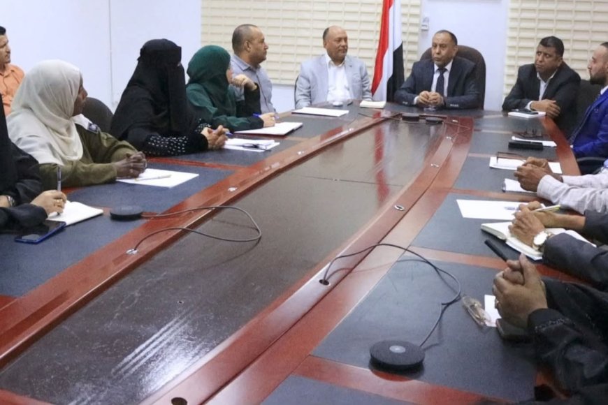 وزير الصناعة يدشن التقرير السنوي للوزارة 2025 ويؤكد تعزيز الأداء المؤسسي وتطوير العمل الرقابي بالمحافظات