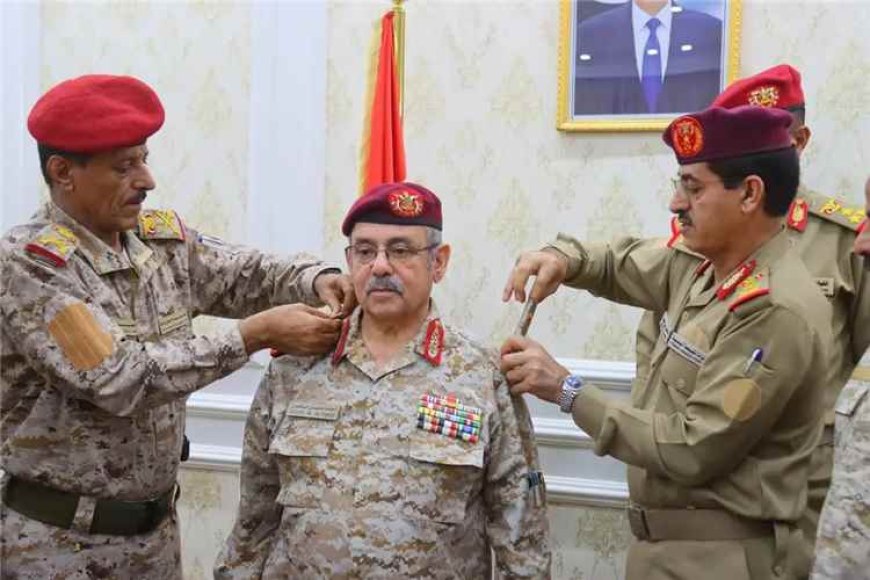 مراسم رسمية في عدن لتسليم قيادة هيئة الاستخبارات والاستطلاع بوزارة الدفاع