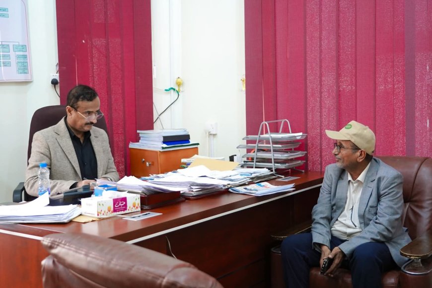 المحافظ بن الوزير يطّلع على نتائج النزول الميداني ويؤكد أهمية ترسيخ الانضباط الوظيفي.