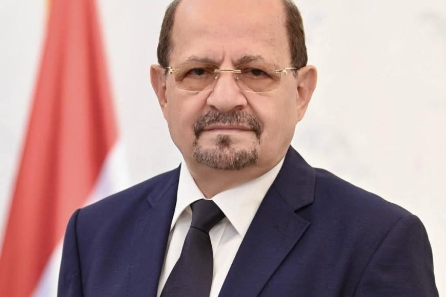 رئيس الوزراء يعود إلى عدن بعد مشاركته في اجتماعات وزراء الخارجية العرب بعمان