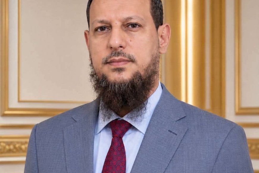 صحفي يكشف عن محاولات مستميتة لإفشال محافظ عدن عبدالرحمن شيخ