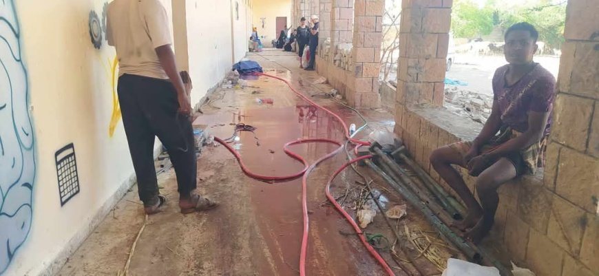 مدارس تحولت إلى مسالخ.. مخلفات الأضاحي تثير مخاوف طلاب الثانوية العامة في تعز