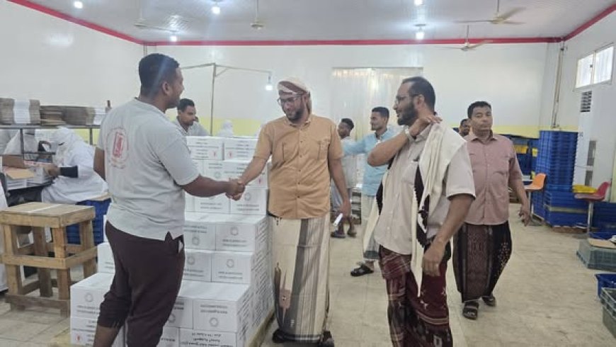 المهندس باوزير  يتفقد جاهزية الأقسام ويهنئ العاملين بمناسبة عيد الأضحى المبارك ويؤكد جاهزية استئناف العمل