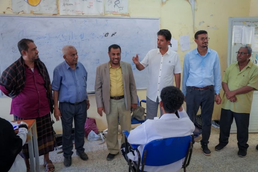 الوكيل الحمزة يدشّن الامتحانات النهائية في معهد أمين ناشر للعلوم الصحية بجعار