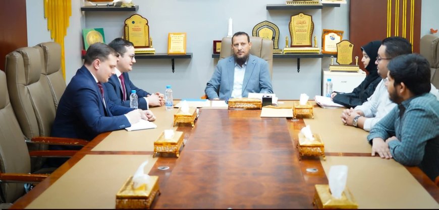 محافظ العاصمة عدن يبحث مع السفير الروسي تعزيز التعاون المشترك