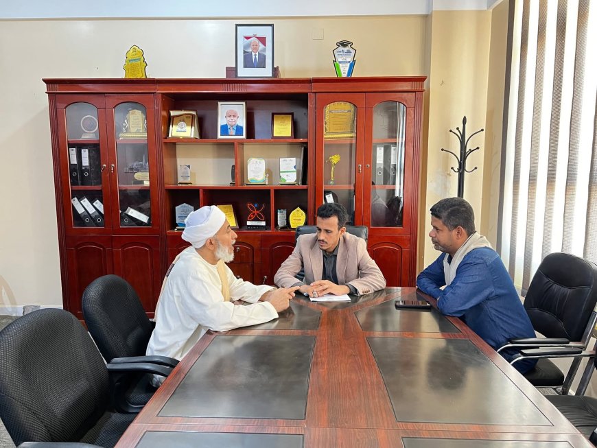الوكيل الجيلاني يستقبل مستشار وزارة الأوقاف والإرشاد الشيخ الدكتور ناظم باحبارة ويبحث سبل تعزيز العمل الخيري والدعوي