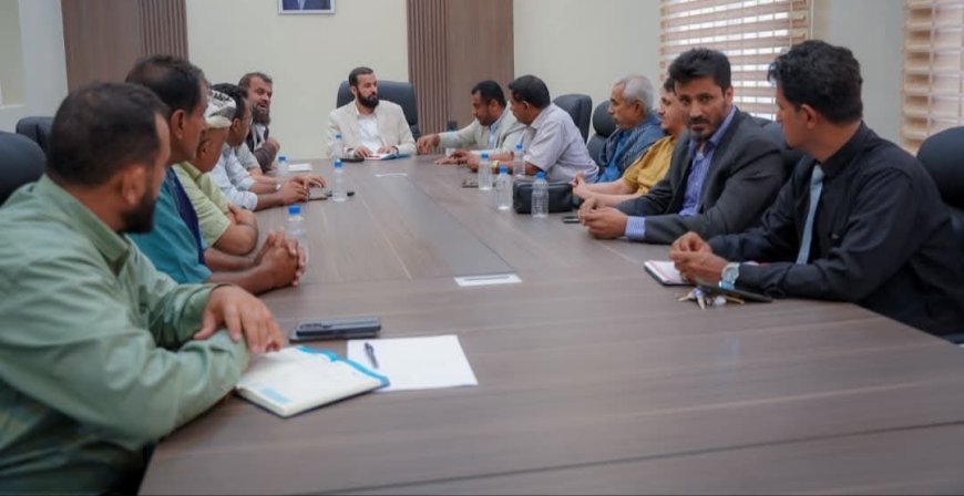 محافظ أبين يؤكد أهمية إنجاز مشروع مياه أمصرة بمديرية لودر وتسريع وتيرة العمل فيه