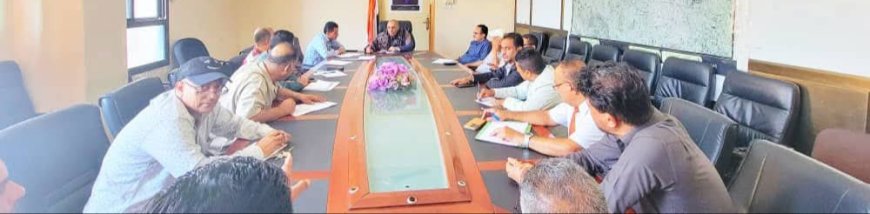 اجتماع لإطلاق حملة عاجلة للحد من ظاهرة الكلاب الضالة في المدينة