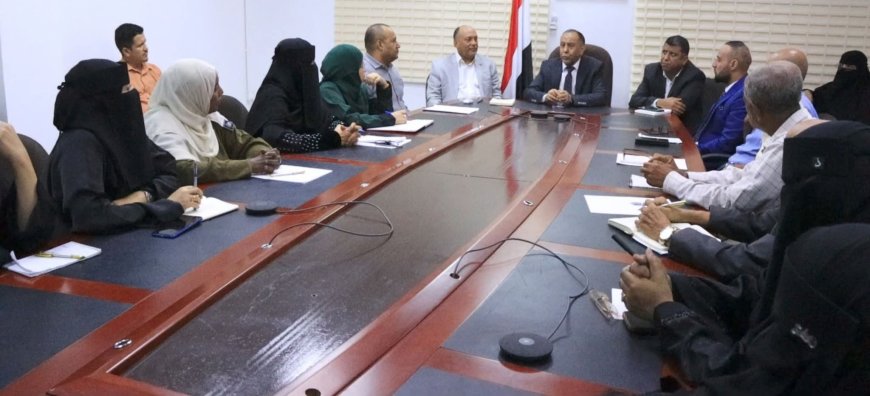 وزير الصناعة يدشن التقرير السنوي للوزارة 2025 ويؤكد تعزيز الأداء المؤسسي وتطوير العمل الرقابي بالمحافظات