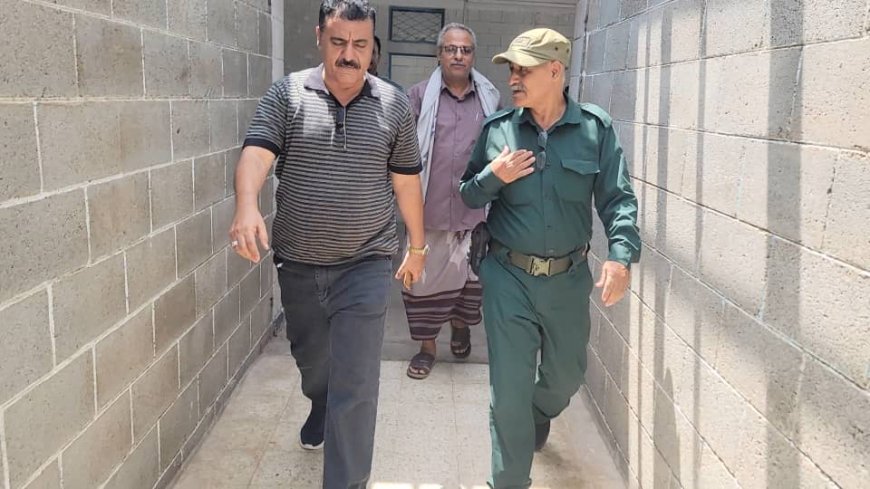 أكد على تقديم الدعم اللازم ببناء غرف إضافية للقسم.."الداؤودي" يتفقد مستوى الأداء والإنضباط بشرطة صلاح الدين - عمران بمديرية البريقة