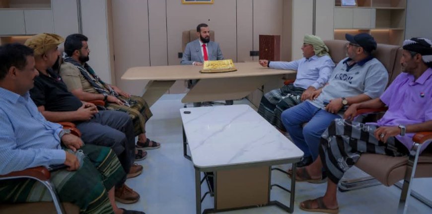 محافظ أبين يلتقي الشيخ نائف بن جرهوم ويشيد بجهوده ومبادراته المجتمعية الفاعلة
