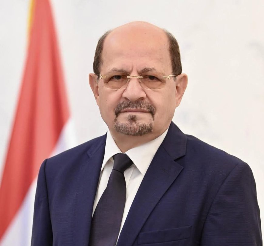 رئيس الوزراء يعود إلى عدن بعد مشاركته في اجتماعات وزراء الخارجية العرب بعمان