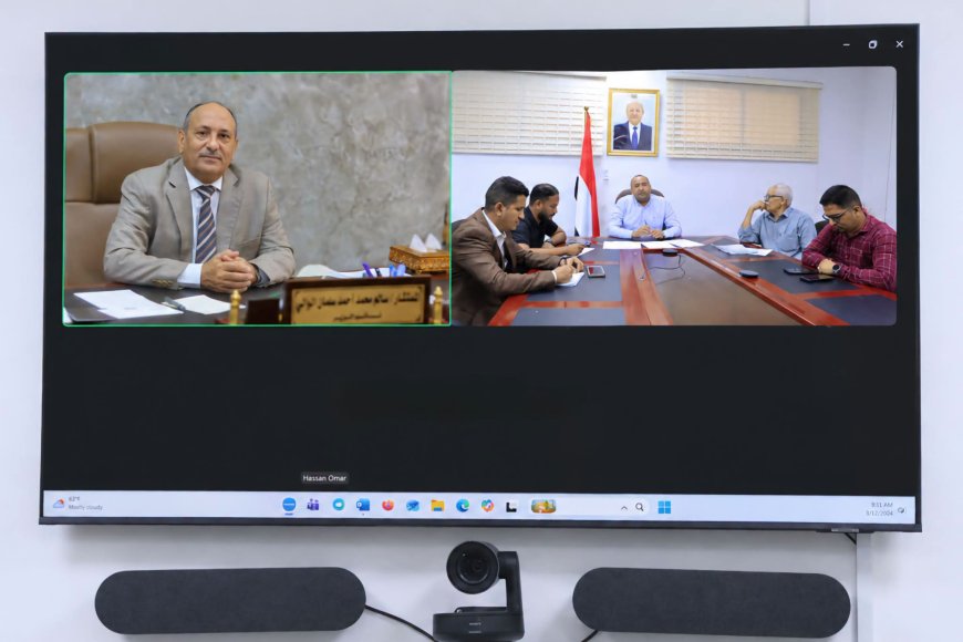نائب وزير الصناعة والتجارة يترأس اجتماع لجنة تسيير مشروع إنشاء المعهد الصناعي والتجاري