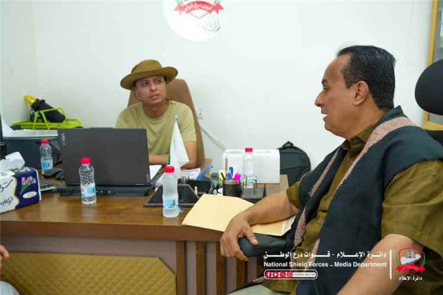 دائرة الإعلام لقوات درع الوطن تستقبل مراسل قناتي العربية والحدث