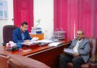 المحافظ بن الوزير يطّلع على آلية تنفيذ قرار مجلس الوزراء بشأن زيادة مرتبات موظفي الدولة