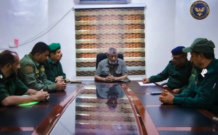 بتوجيهات المحرمي.. اللواء الجمالي يترأس اجتماعا بقيادة أمن لحج ويؤكد: الأمن مسؤولية الجميع والانضباط أساس نجاح العمل الأمني