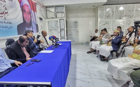ندوة سياسية بمأرب تدعو إلى ملاحقة قيادات الحوثي  دولياً وتطالب بمحاكمة قتلة حنتوس 