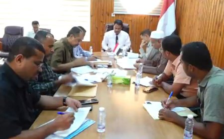 لجنة المناقصات بوادي حضرموت تحيل عدد من المشاريع الى اللجنة الفنية وترسي مشاريع اخرى .