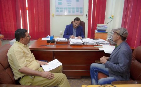 المحافظ بن الوزير يطّلع على مستوى الحالة التموينية للغاز المنزلي ويؤكد تشديد الرقابة على الأسواق واستقرار الإمدادات