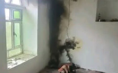 صاعقة رعدية تُصيب شابًا من ريف تعز.. ونقله بصورة عاجلة إلى المستشفى لتلقي العلاج