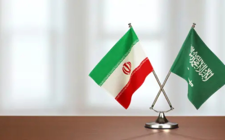 محلل سياسي يكشف طلبًا تقدمت به إيران إلى السعودية بشأن اليمن.. فما هو؟
