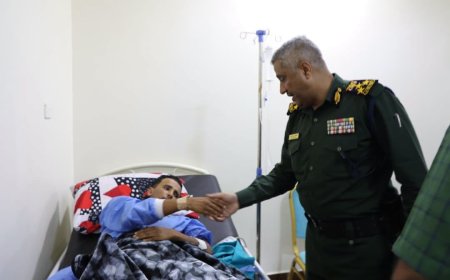 العميد الجابري يطمئن على صحة الأخ مبارك العكبري في مستشفى العرب