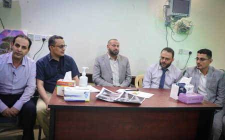 محافظ الضالع يدشن برنامج استضافة نخبة من كبار الاستشاريين بهيئة مستشفى الضالع 