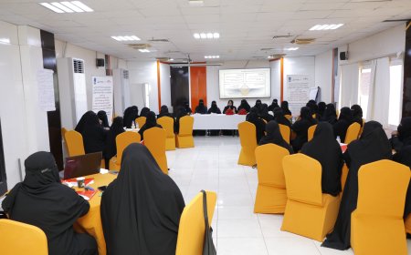 بحضور وكيل المحافظة لشؤون المرأة.. اختتام تدريب متخصص لتأهيل 39 قيادية نقابية في القيادة والتفاوض والوساطة بالمكلا