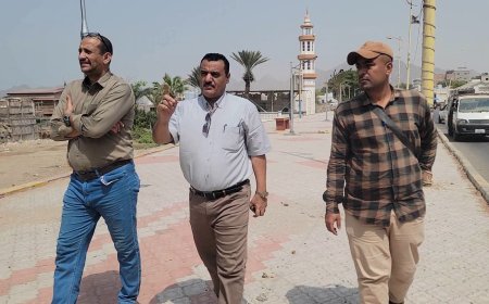 "الداؤودي" و"باخبيرة" يطلعان على ترتيبات تنفيذ مشروع إعادة تأهيل شبكة الصرف الصحي في كورنيش كود النمر بالبريقة