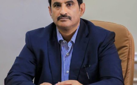 نائب وزير النقل يفند مزاعم الحوثيين حول حصار ميناء الحديدة مستنداً إلى بيانات الأمم المتحدة