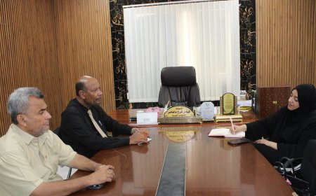 وكيل حضرموت لشؤون المرأة تبحث مع المدير العام لمدينة المكلا تعزيز الشراكة وتمكين المرأة في العمل التنموي