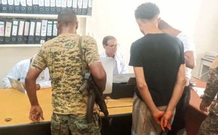 برئاسة المفلحي..فريق طبي من صحة المنصورة يقدم خدماته الطبية لسجناء شرطة القاهرة